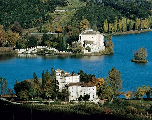 Lago di Toblino e i suoi castelli